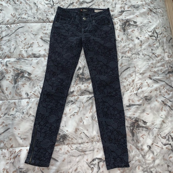 Guess Skinny Jeggings - Picture 2 of 8